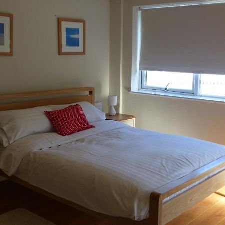 Carbis Bay Beach Apartment St Ives Buitenkant foto